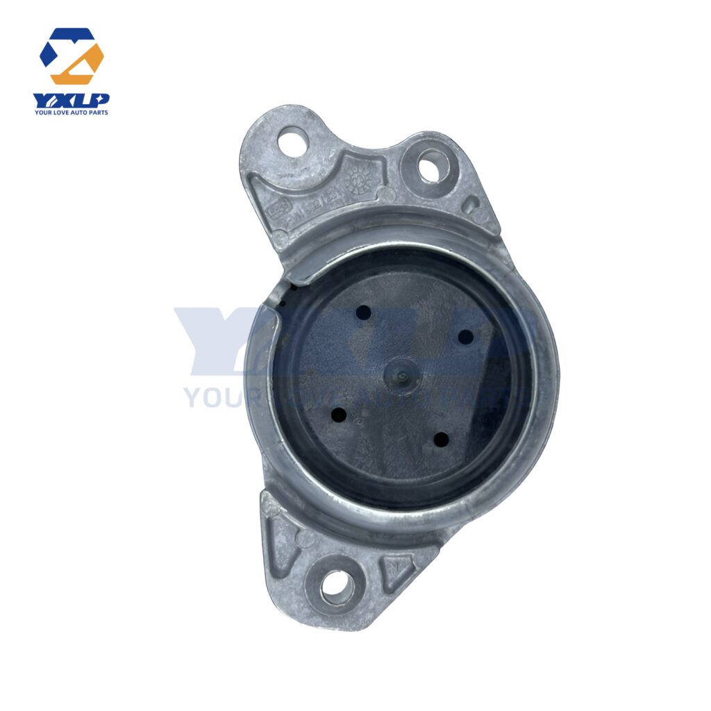 2052405900 Engine Left Mounting Rubber for Mercedes Benz Mercedes benz Bbdc C Class W205 High Quality Parts In Stock 05